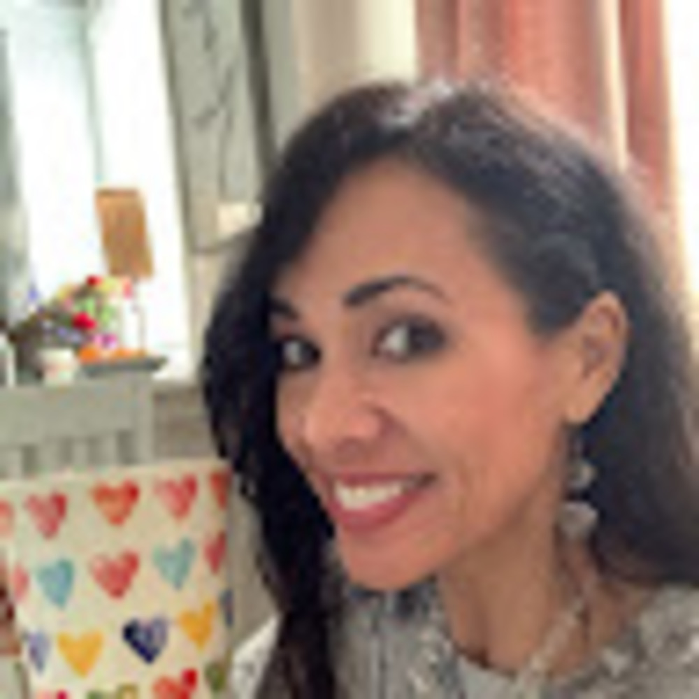 Meet your Posher, Dana